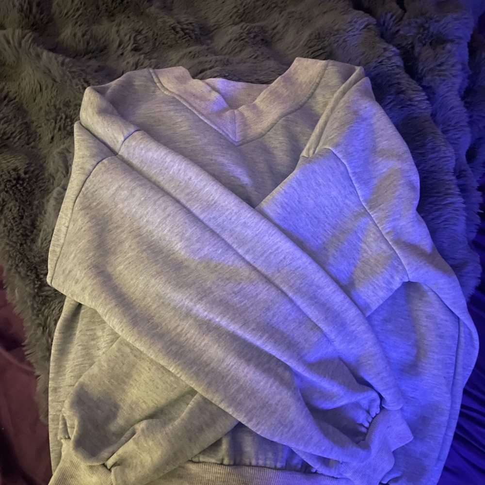 Cute plain grey sweatshirt plus size girlies run